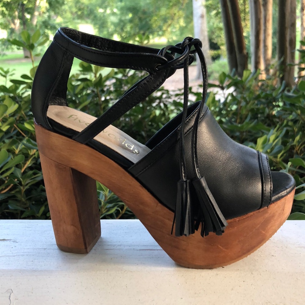 Five Worlds ankle-wrap leather/wood platform heel